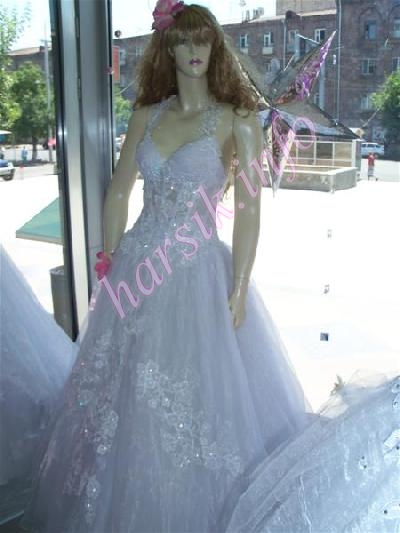 Wedding dress 307813412
